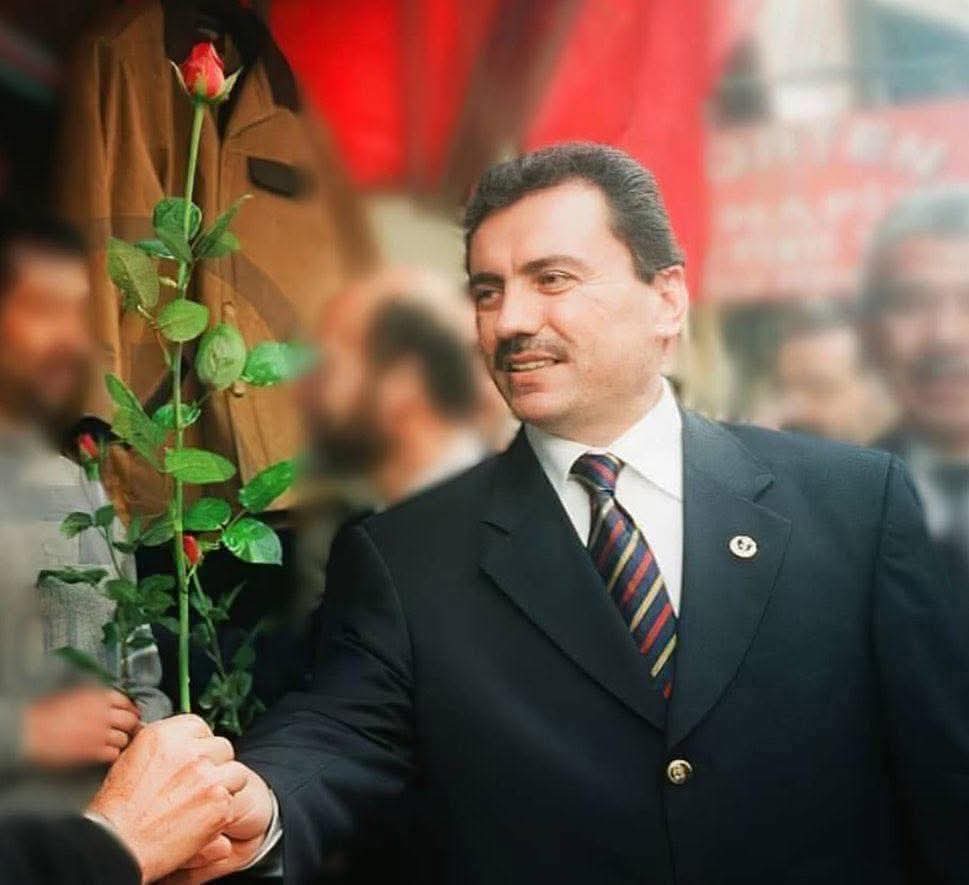 Bu güzel Bayram gününde gerçek bir dava ve gönül insanı bırakalım buraya.