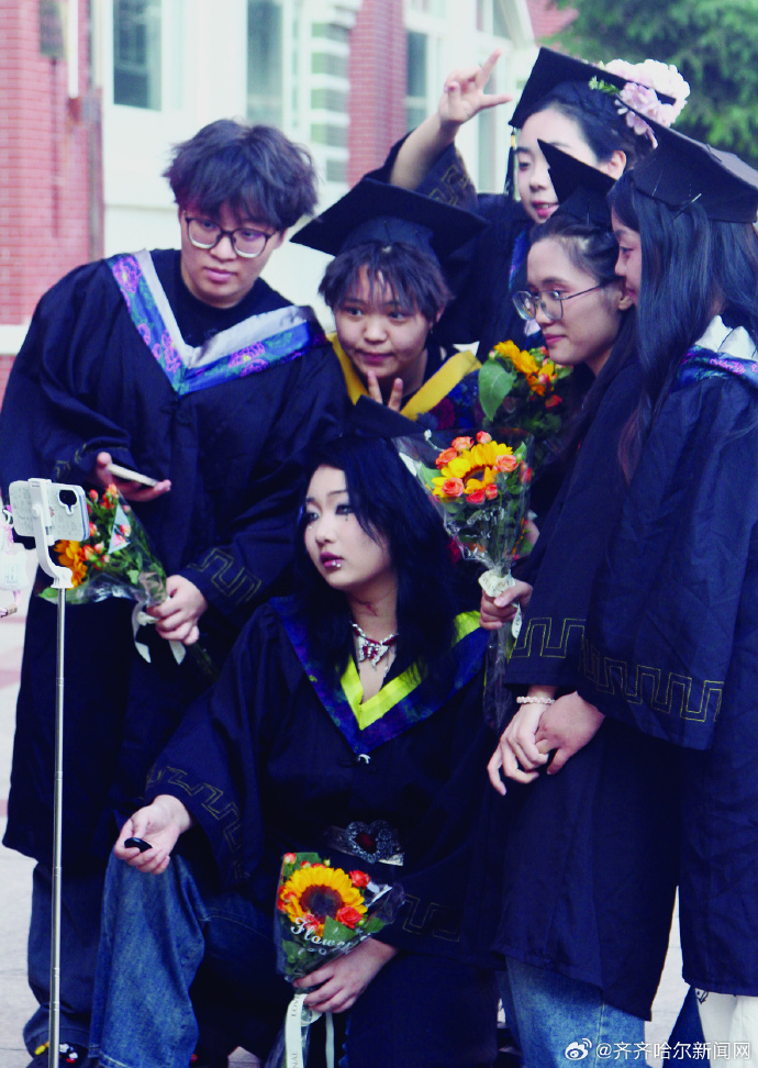 citygirl tweet media