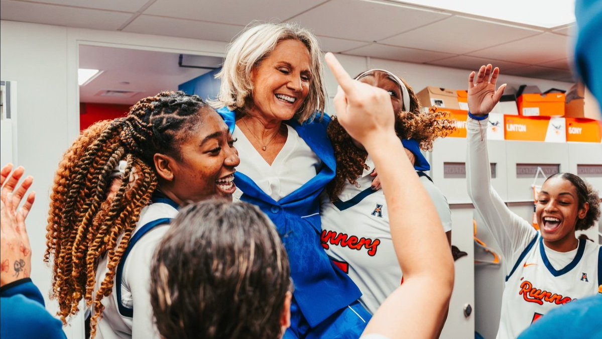 UT San Antonio tweet media