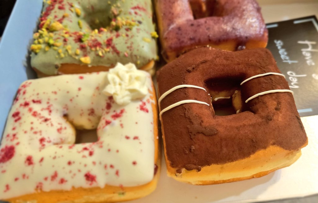 ในวันที่ไม่มีแรง ไม่อยากทำอะไรทั้งนั้น เลยสั่งอาหารมากินกับพี่ชาย กินให้หายเครียด😅