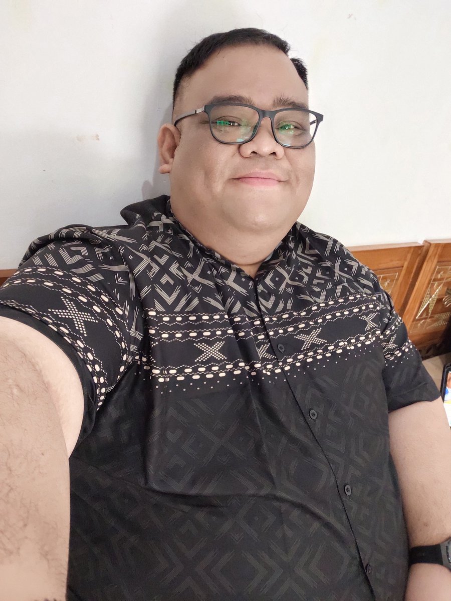 Bigtulus's tweet photo. Mohon maaf lahir dan batin semua 🙏❤
Selamat lebaran 🙏🙏❤❤❤ https://t.co/2h0ip24yRW
