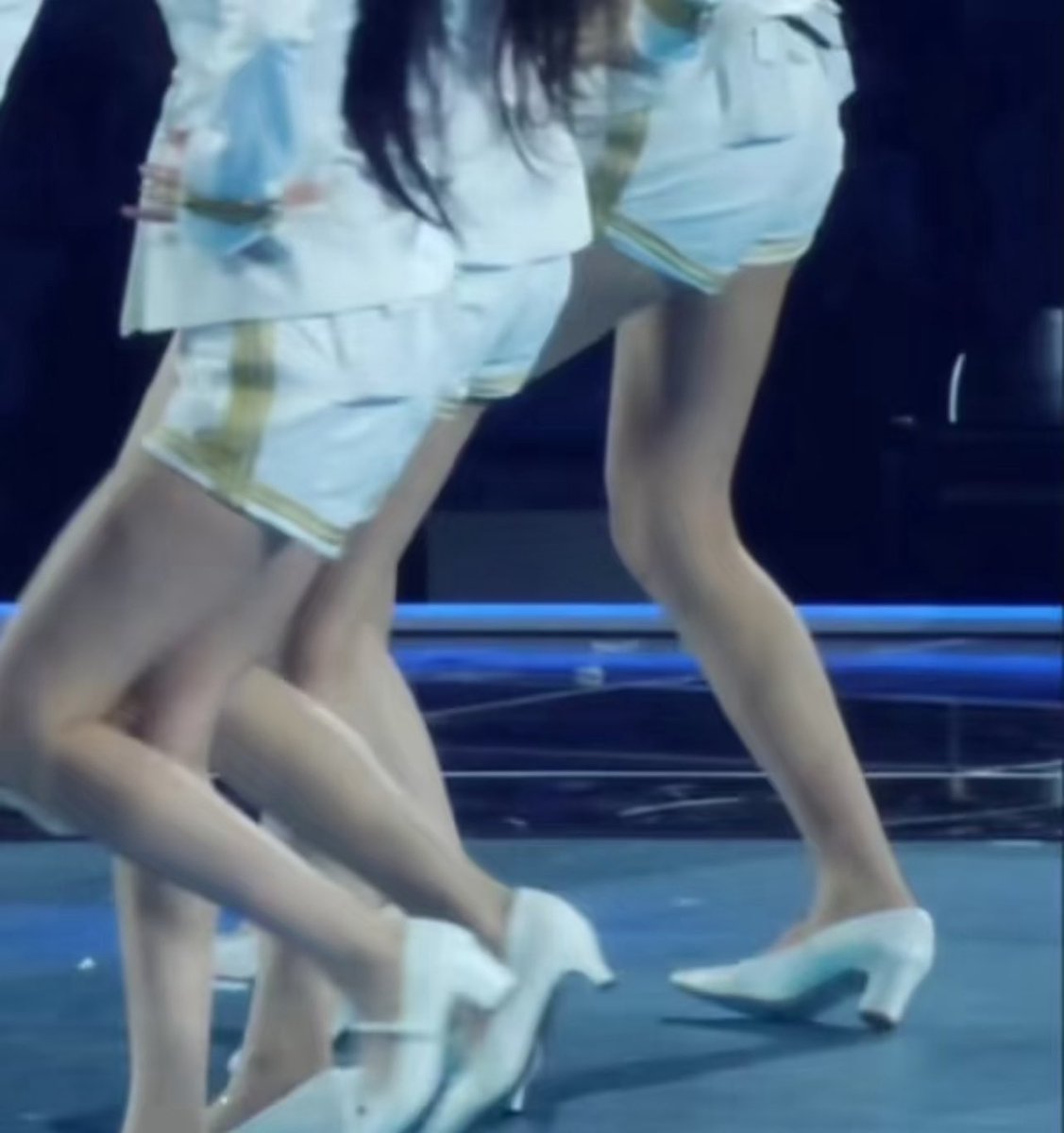 카뿜리 포포 Yujin’s mom 🍋 tweet media