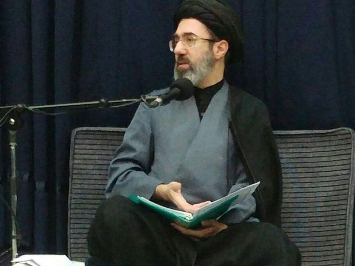 د ایران دریم رهبر مجتبی خامنه اي په خپل تازه پیغام کې ویلي افغانستان چې اسلامي او زموږ ګاونډی هیواد دی، زموږ ډیر نژدي او ملکري هیواد دی.