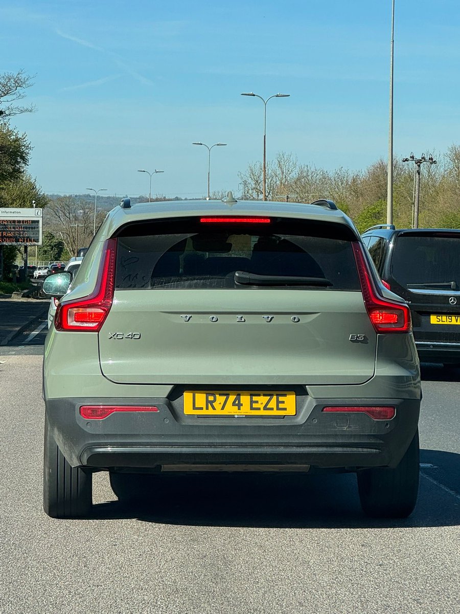 ⚽️ 🏴󠁧󠁢󠁥󠁮󠁧󠁿 RED&WHITEARMY 🏴󠁧󠁢󠁥󠁮󠁧󠁿 ⚽️ tweet media