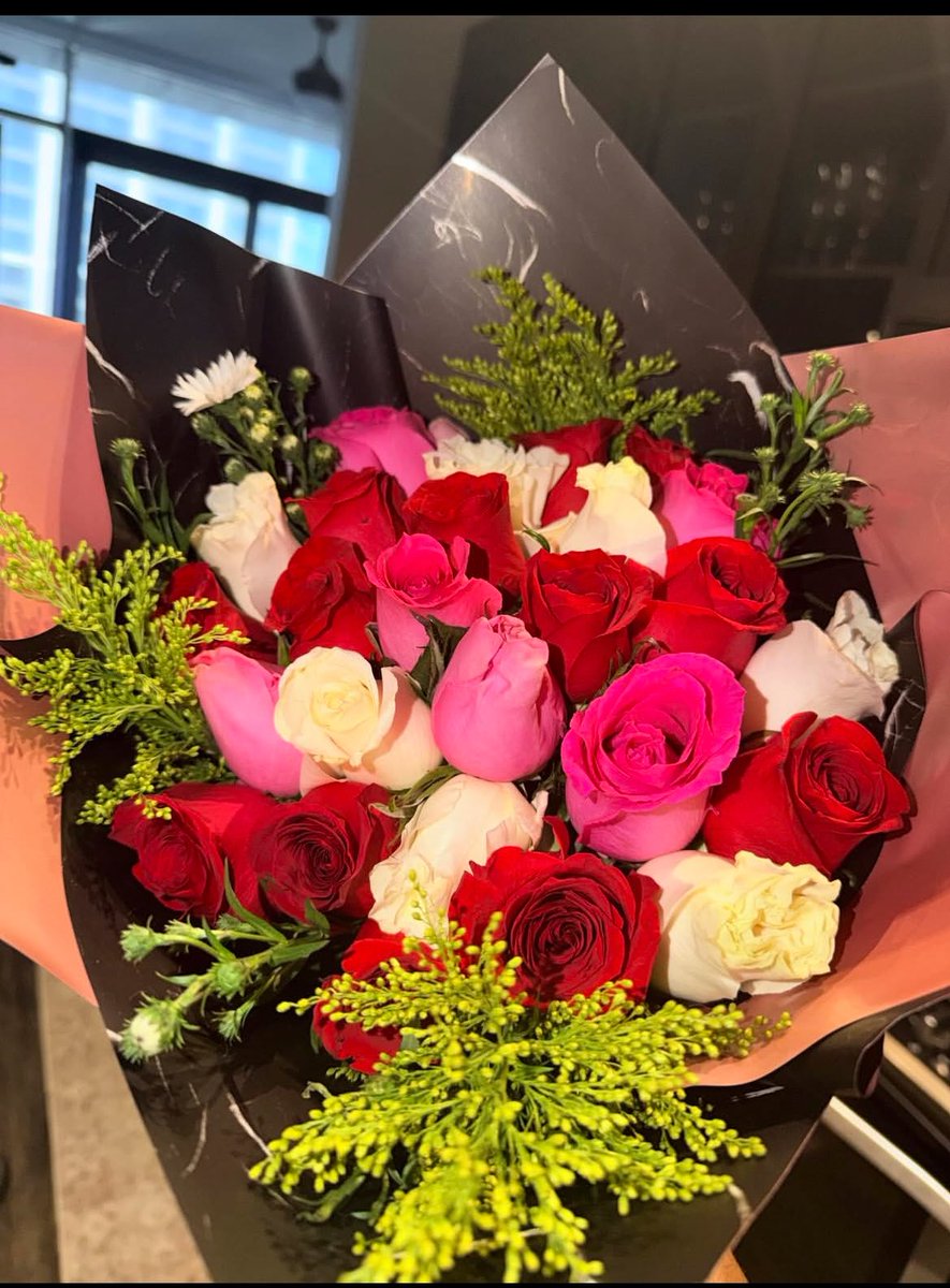 ladyhuneybee's tweet photo. Gents I am speaking on behalf of all woman we love this 🤌🥺🥺❤️👌 https://t.co/5PdwTckJp9