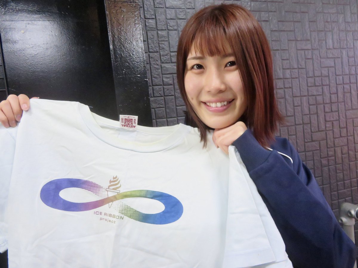 たたた tweet media