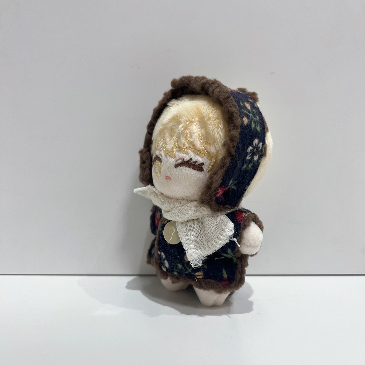 태선이를 애타게 기다리는 금량산의 뱜🐍

태선이도 곧 만들어줄게 기다려....! 
다음달에 정상눈 제작도 시작할거에요💕

#신을품는방법 #금량 #갠제솜깅 #신품법