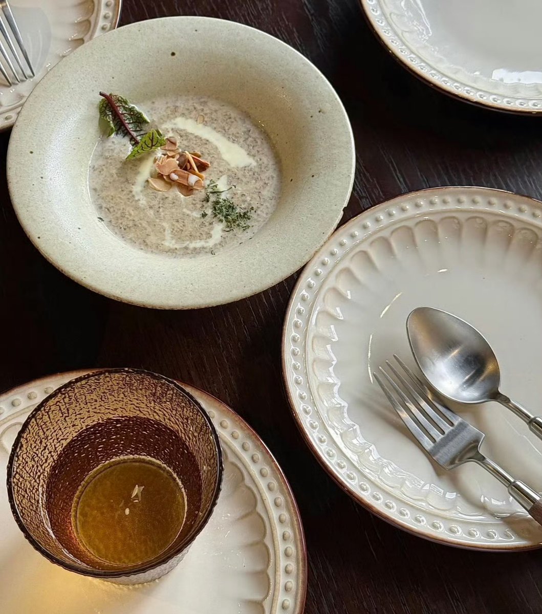 Kylie Erickson tweet media