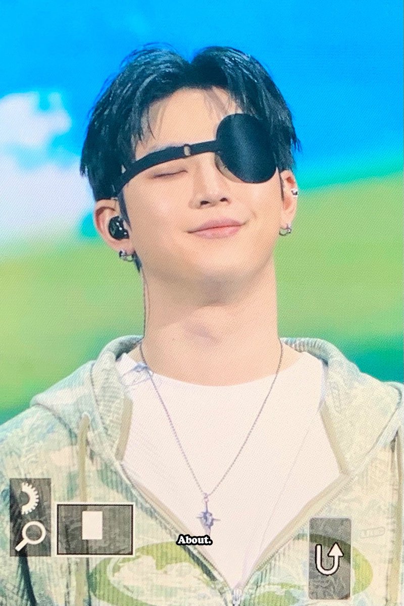 About_726's tweet photo. 260321

도냥이

#원어스 #ONEUS #이도 #김건학 #LEEDO https://t.co/4rgaPp4iP6