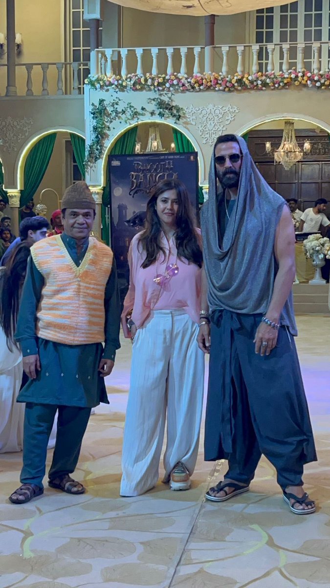You can tell looking at this picture the promotion of #BhoothBangla is going to be crazy!! Also i hope Naagin a part of the story… ❤️