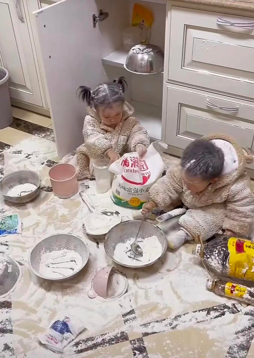 Seriesta tweet media