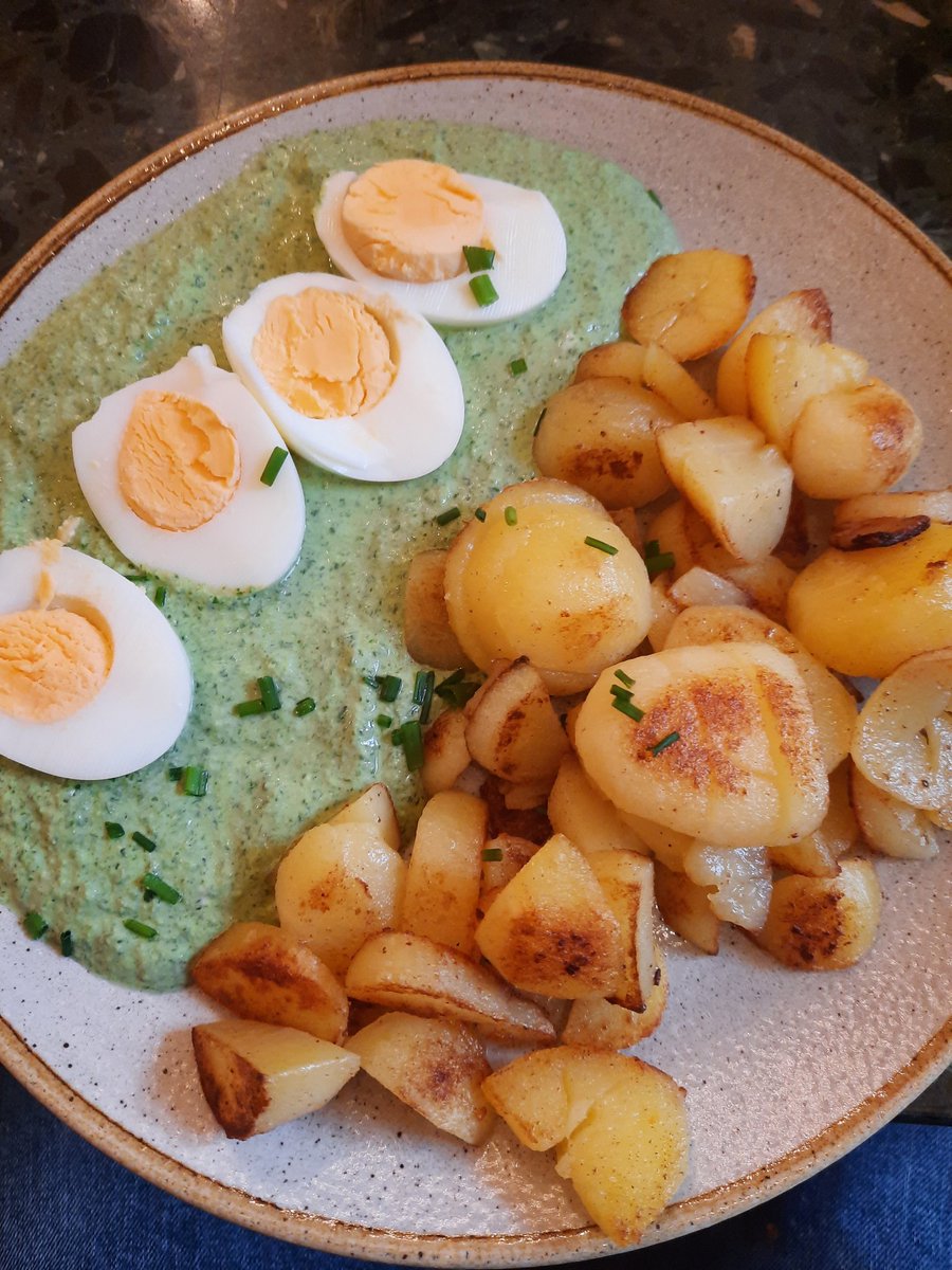 Theoretiker tweet media