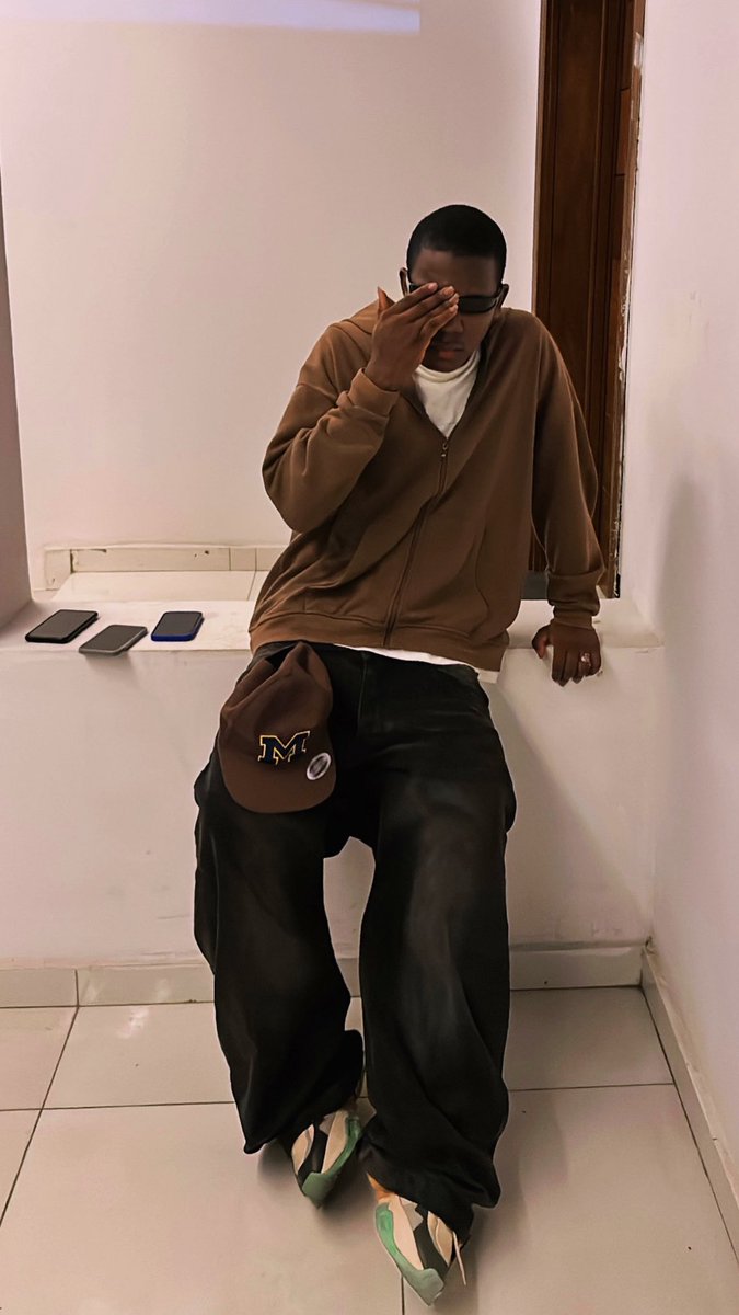 Awele Junior tweet media