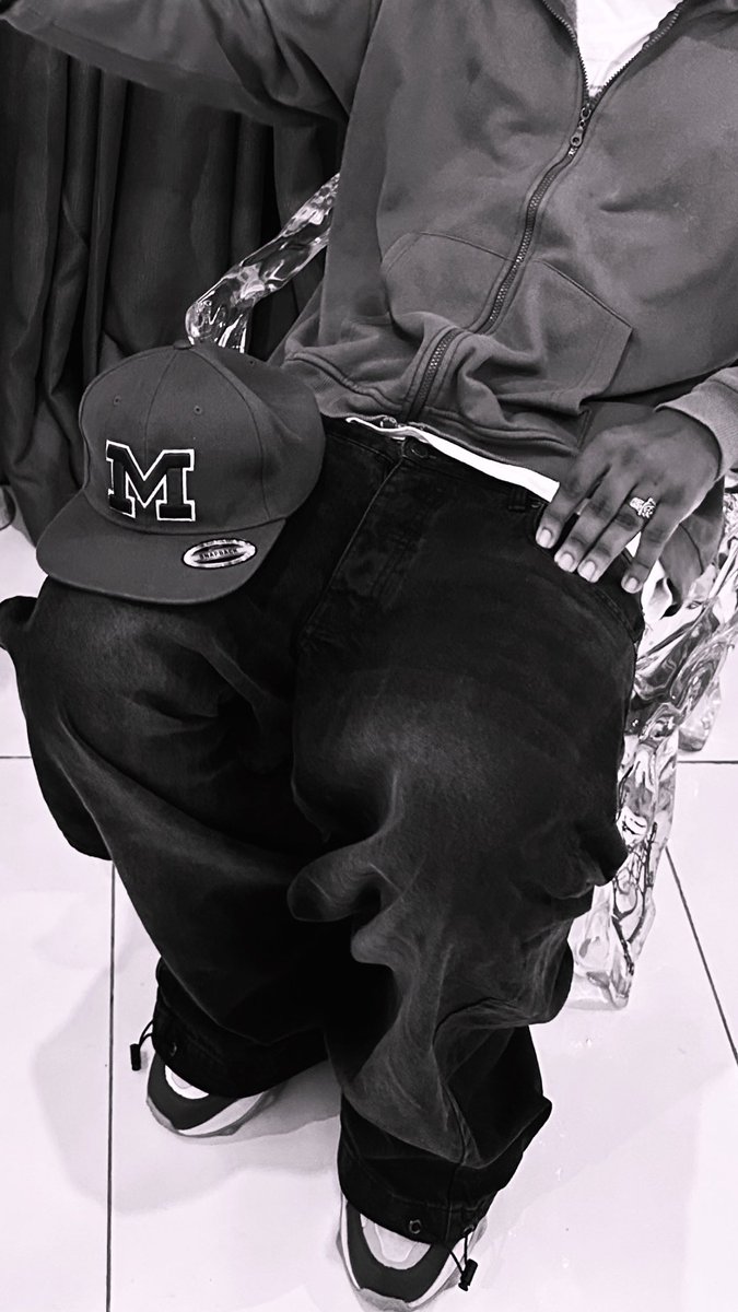 Awele Junior tweet media