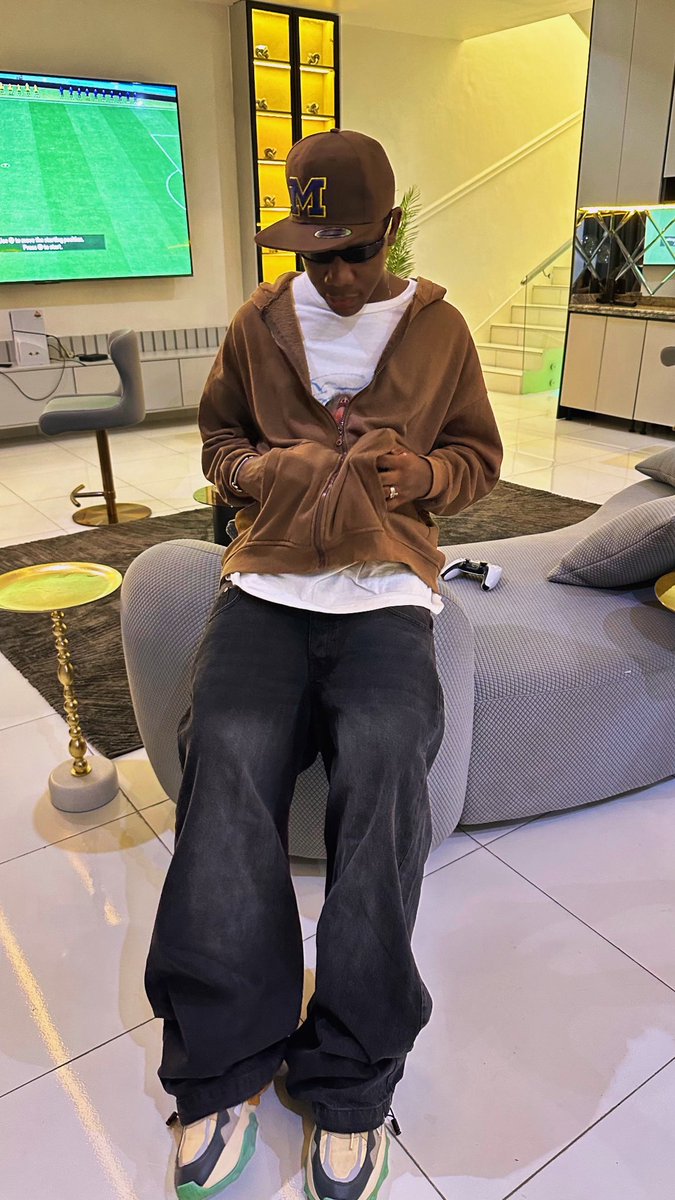 Awele Junior tweet media