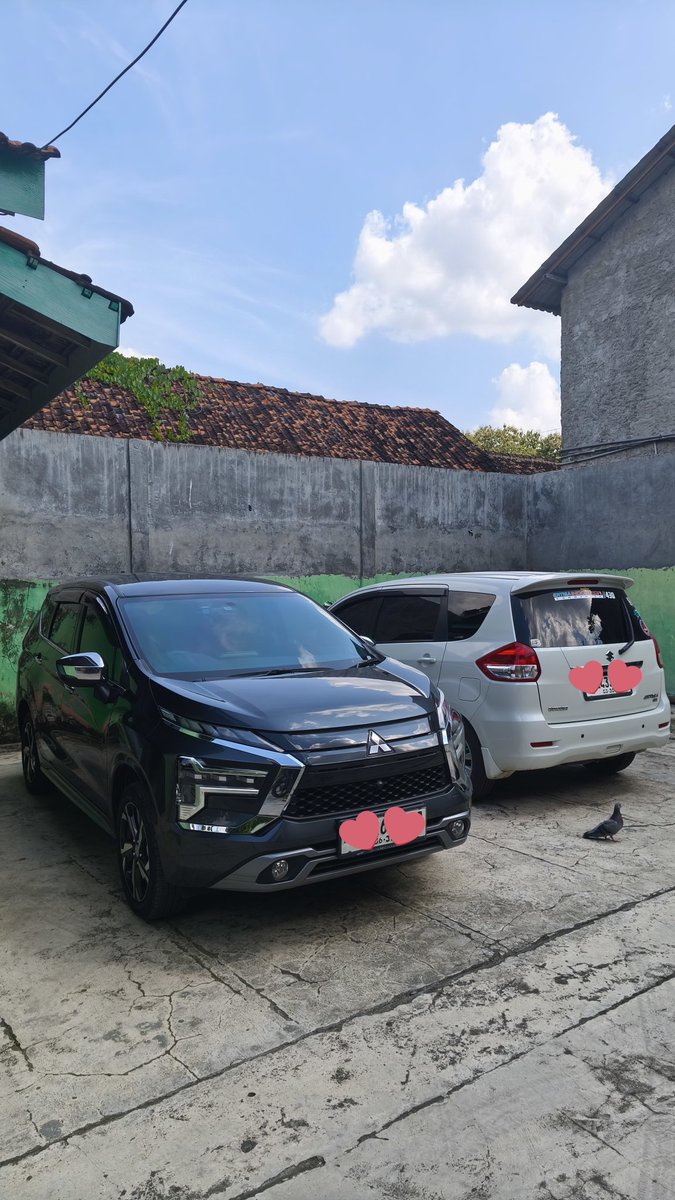 rkosana's tweet photo. Ini Gen 3 dan Gen 1 🥰 https://t.co/NqNLBKZXDf