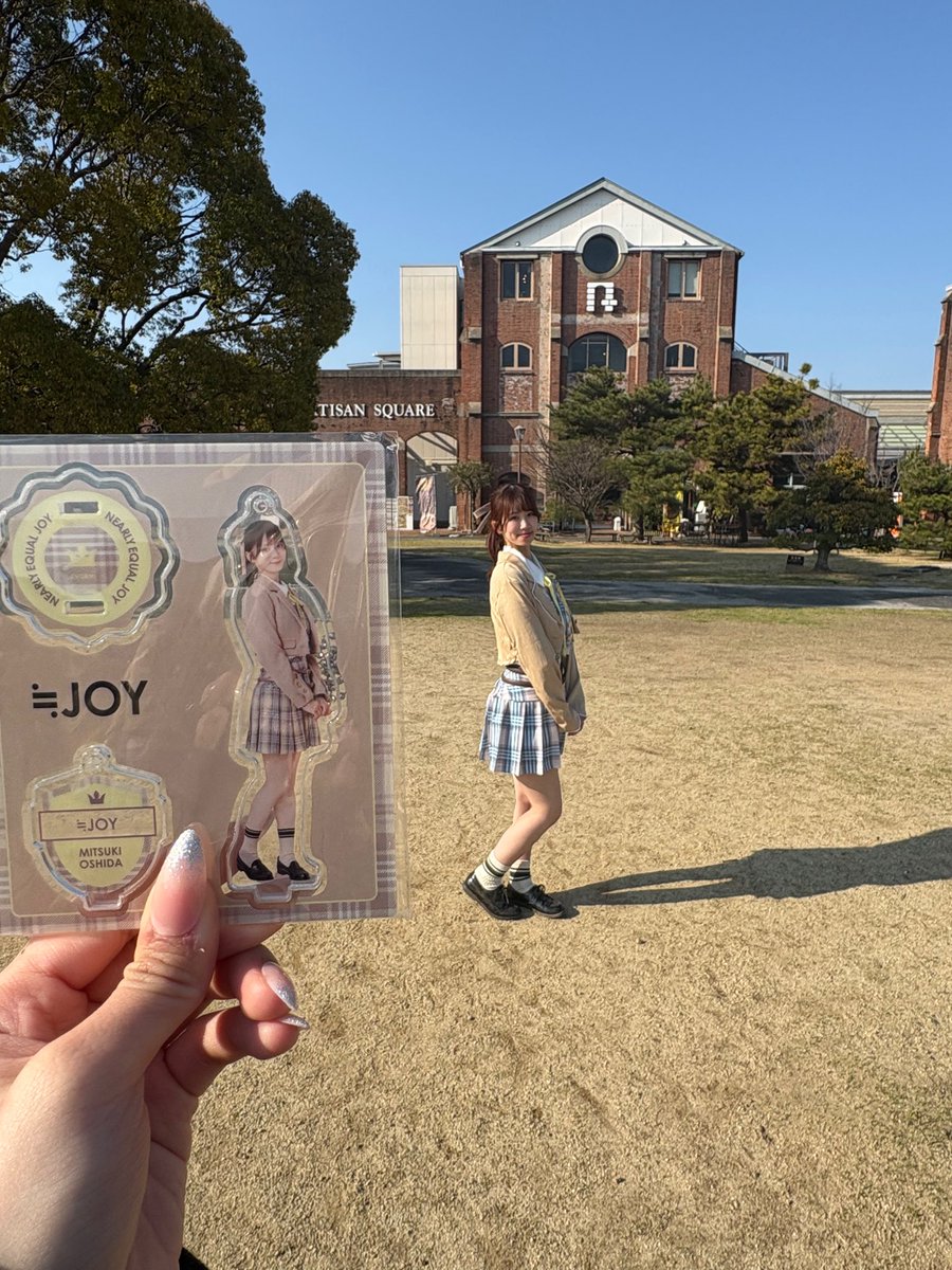 かずさ tweet media