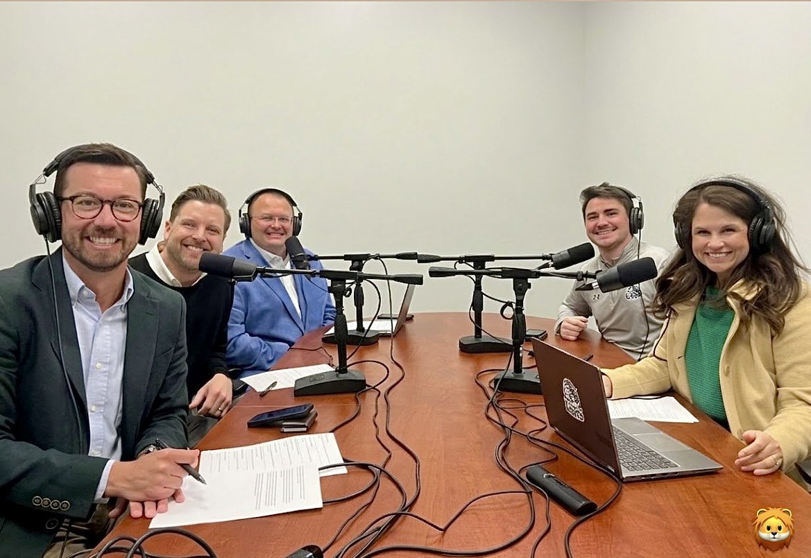 Dr. Derek Voiles tweet media