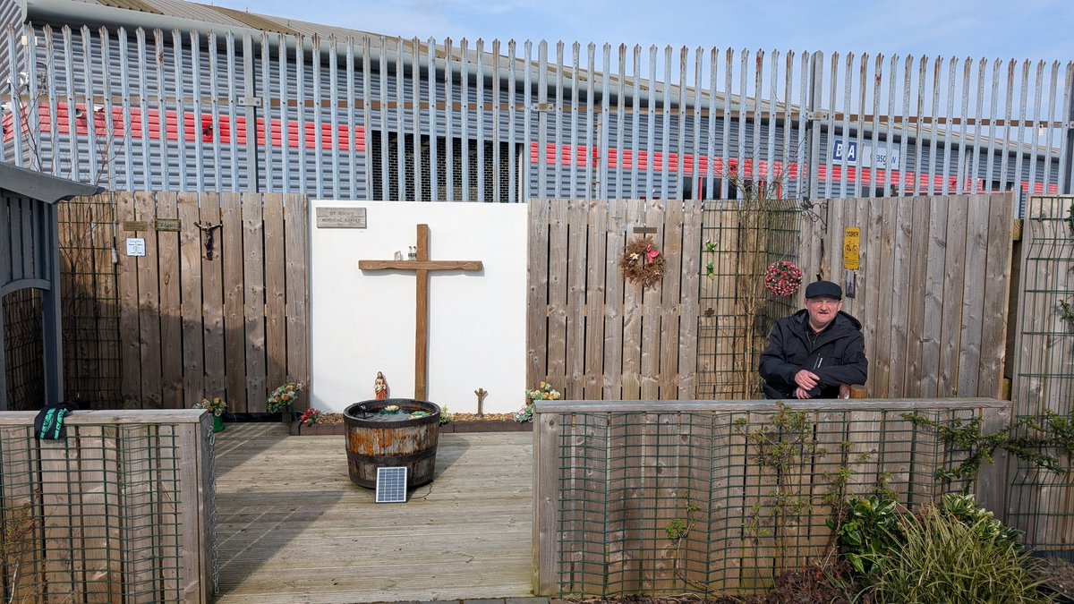 Dad and Daughter matchday munch tweet media