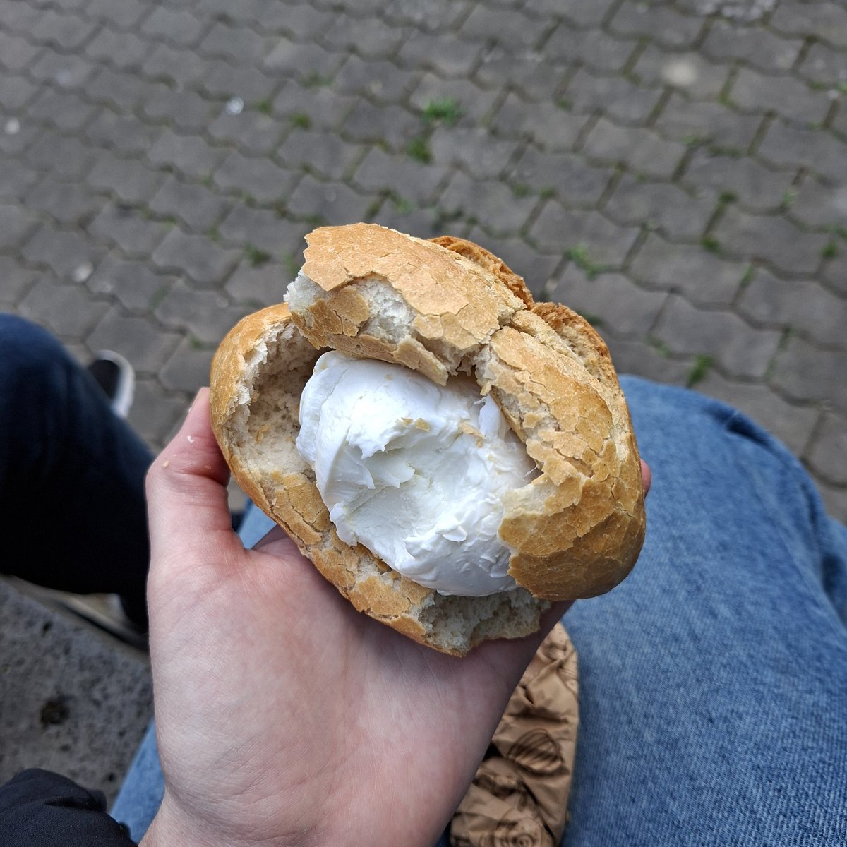 Niamh ✞ tweet media