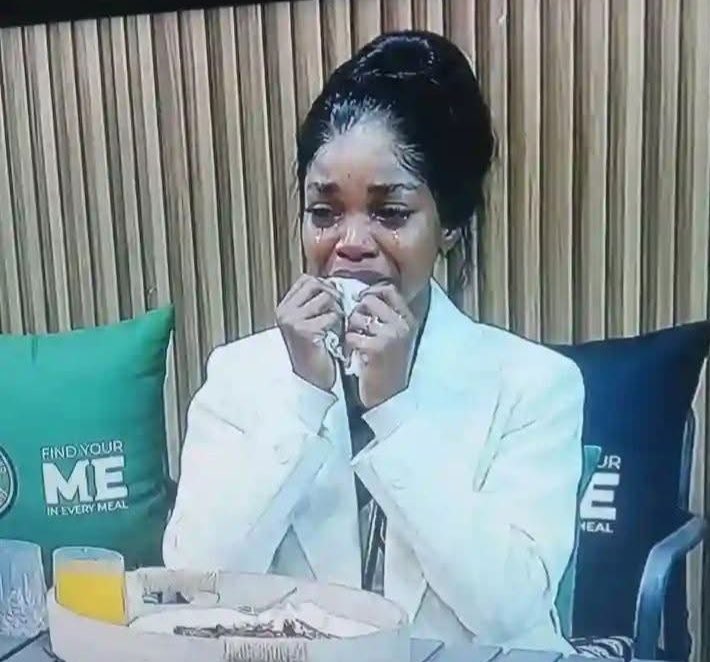 love_Realshow's tweet photo. @RanksAfrica It’s been a long emotional rollercoaster 10 weeks with our winner Thandeka Tshabalala and i will choose her over and over again 

FINAL PARTY WITH THANDEKA
THANDEKA OUR WINNER 
#ThandekaTshabalala 
#BBMzansiS6
#BBMzansi https://t.co/H97gQ24juo