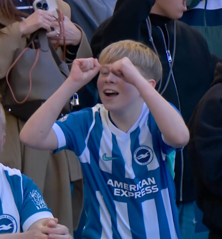 P İ T B U L L tweet media