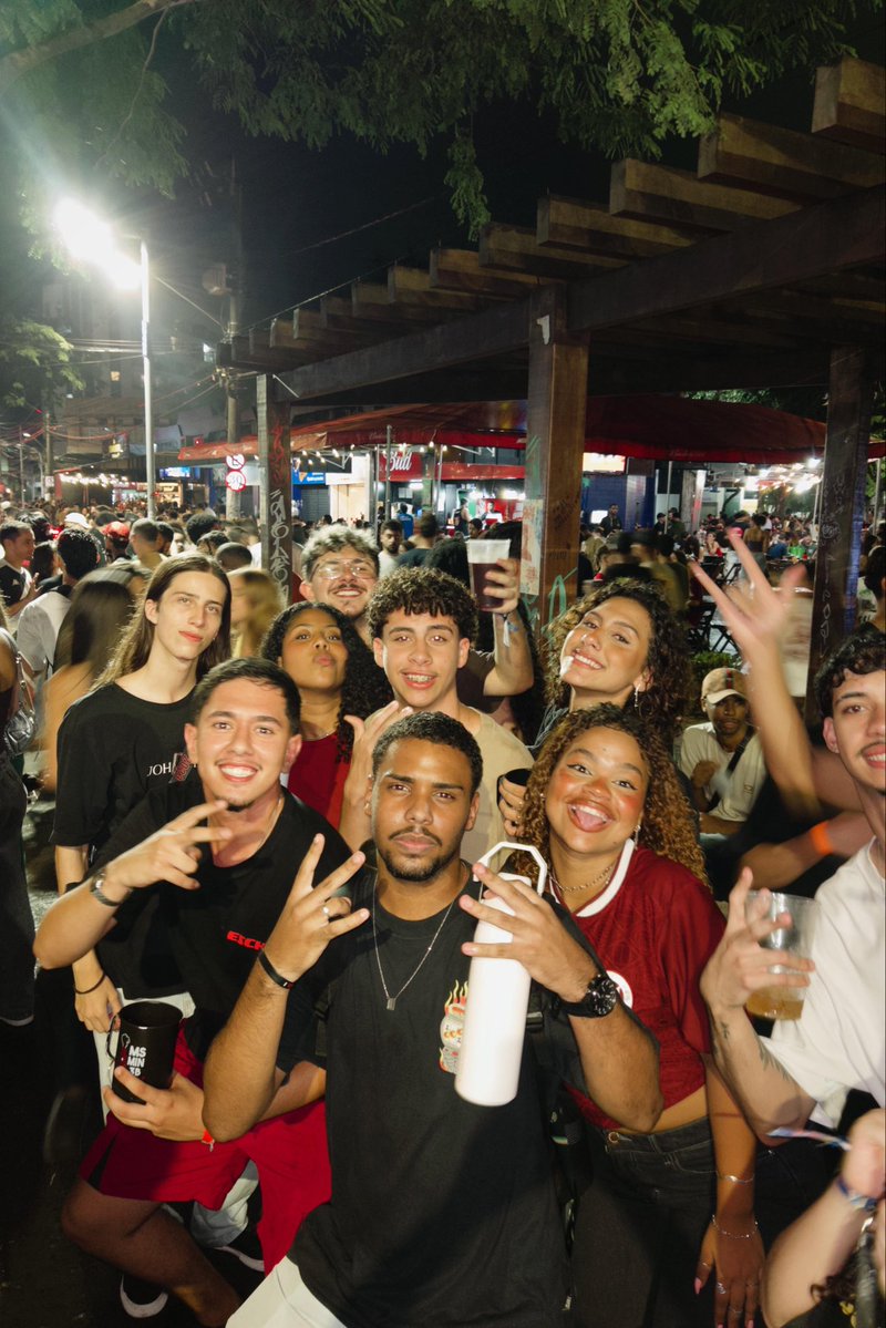 eduardaroriz tweet media