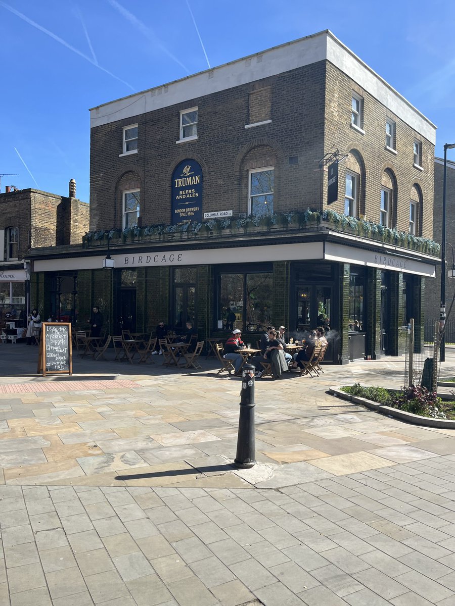 TwoPiesOneMash tweet media