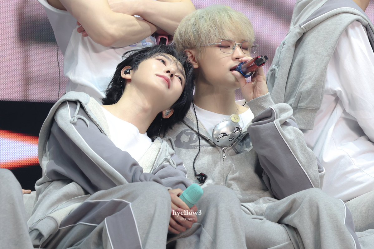 𝐡𝐲𝐞𝐥𝐥𝐨𝐰𝟑 tweet media