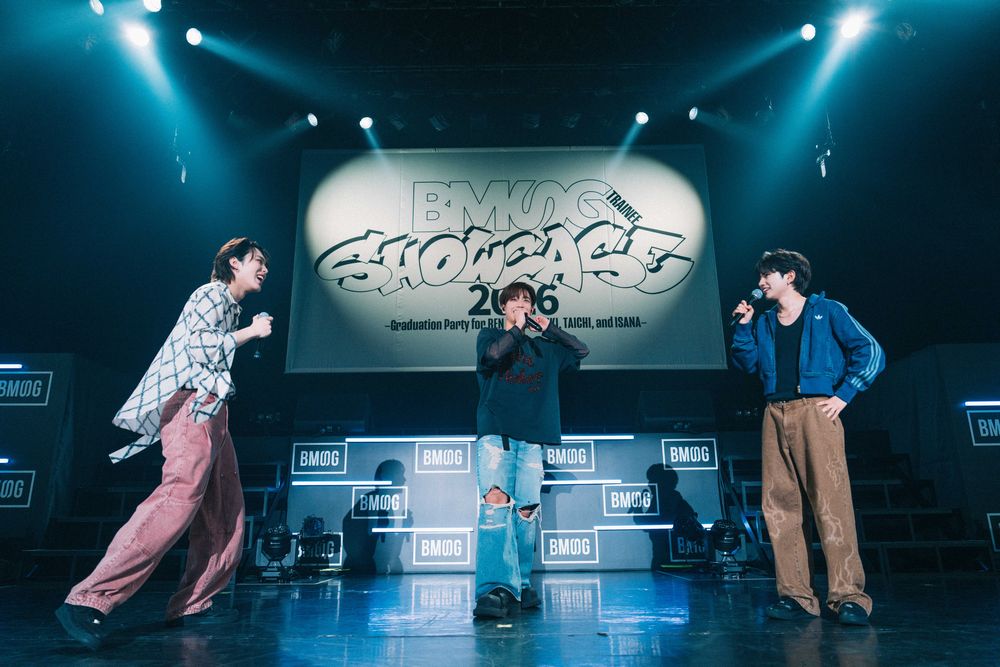 encore_inf's tweet image. 「今日は俺たちがトレーニーの歴史に、伝説作りに来ました」
BMSG TRAINEE SHOWCASE 2026
 〜 Graduation Party for 
REN, YUTA, RAIKI, TAICHI, and ISANA 〜 
2026.3.19
e.usen.com/news/news-orig…
#encore オリジナルライブレポート✨
ライブ写真と共に #BMSGTRAINEE_SHOWCASE2026 を振り返る！
