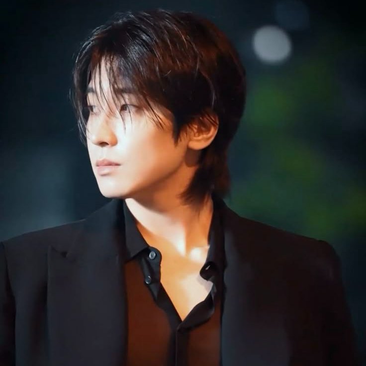 How many days until OT13 SVT return? tweet media