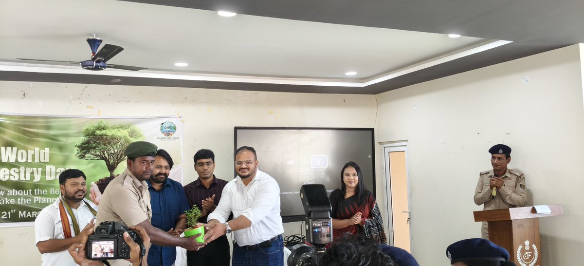 Collector & DM, Malkangiri tweet media