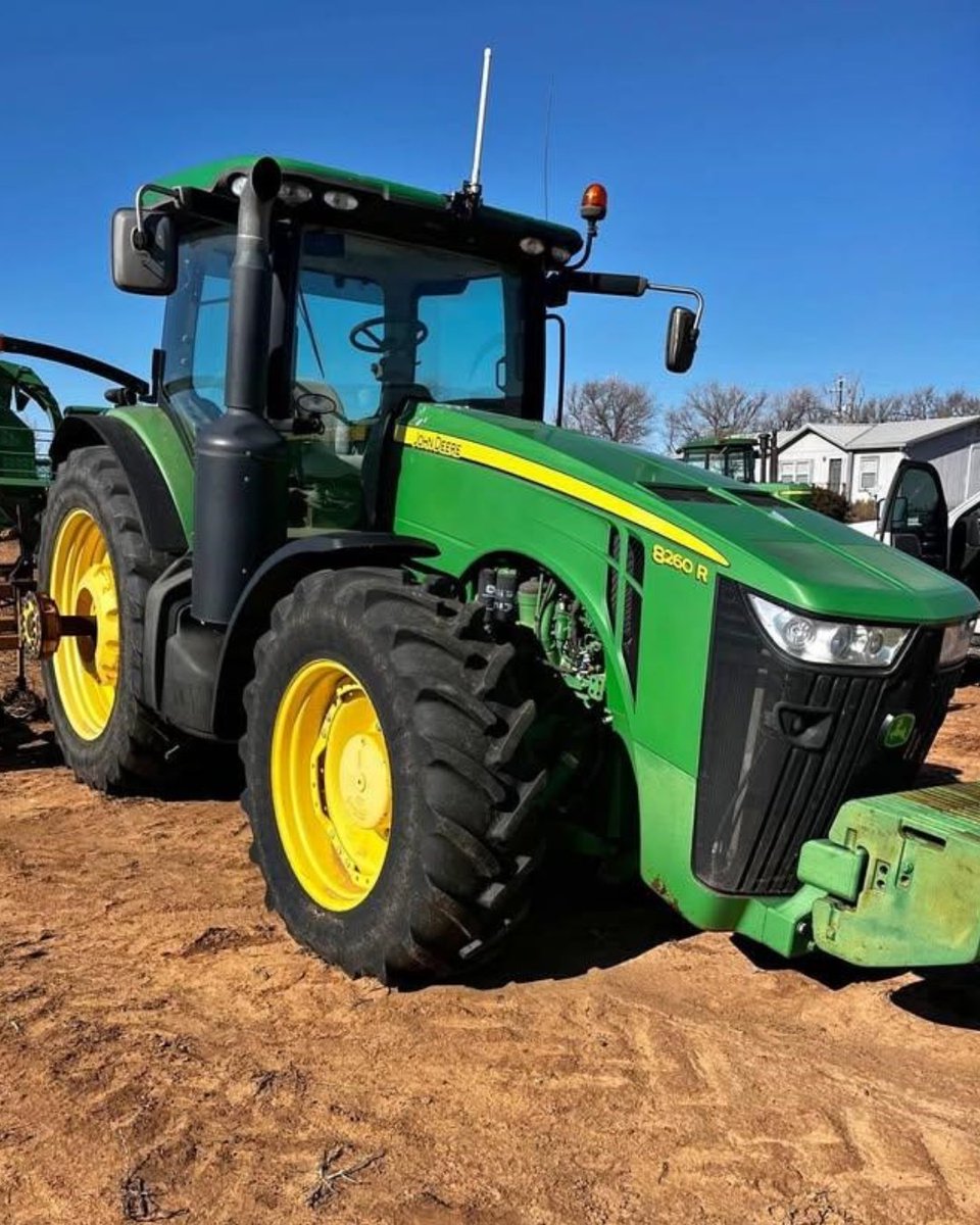 TractorHouse tweet media