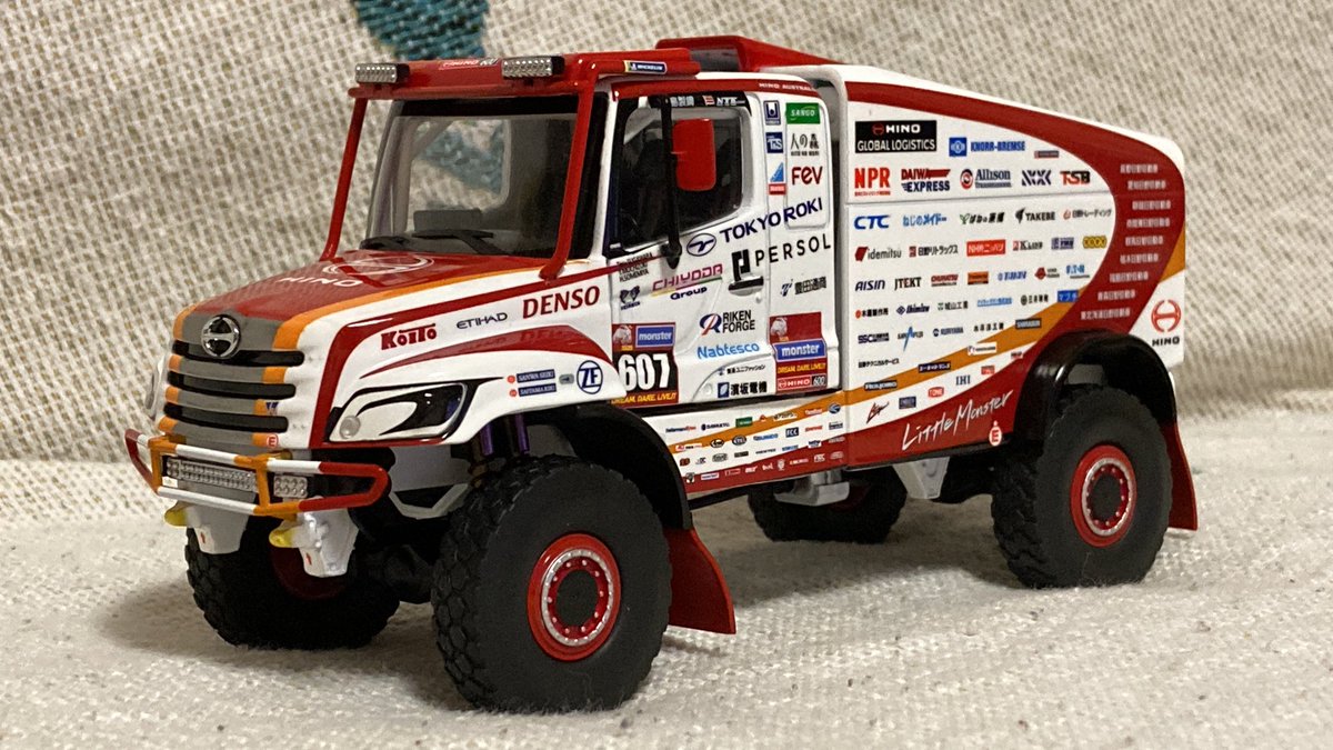 日野自動車 ダカールラリー ミニカー 1/43 日野自動車 ダカールラリー ミニカー 1/43 - メルカリ