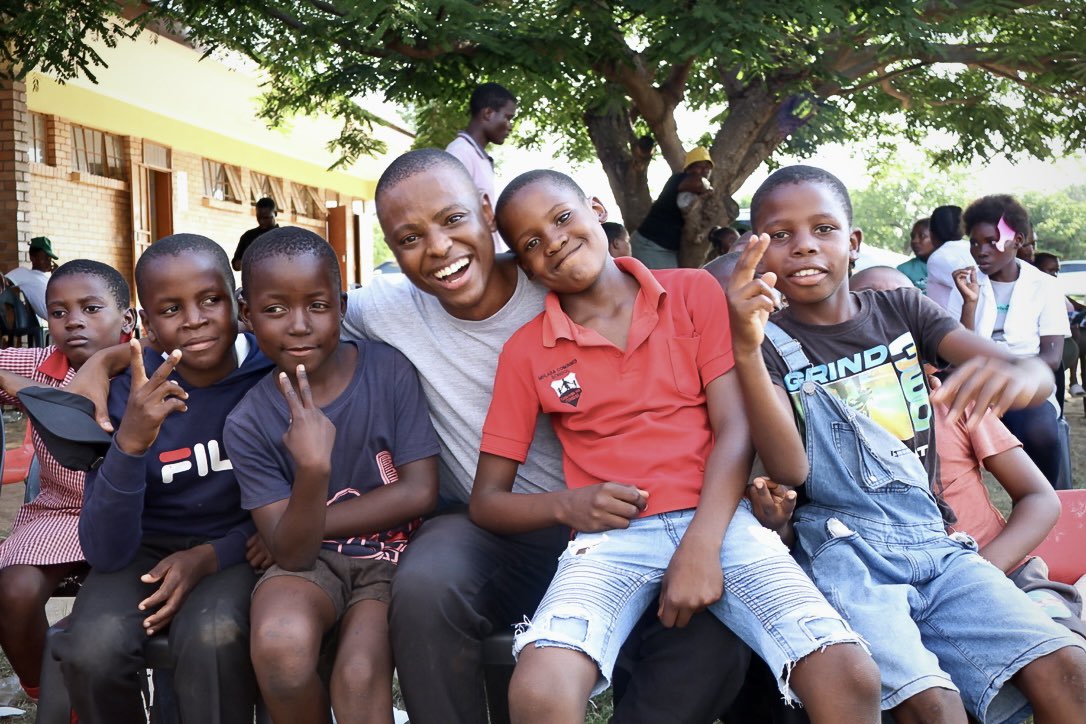ntandohoza's tweet photo. There will come a time when we leave this world, and all of its things won’t really matter. What will truly matter is the love we shared with one another. I believe it is that love that will carry us into heaven. https://t.co/rPADN6oNlj