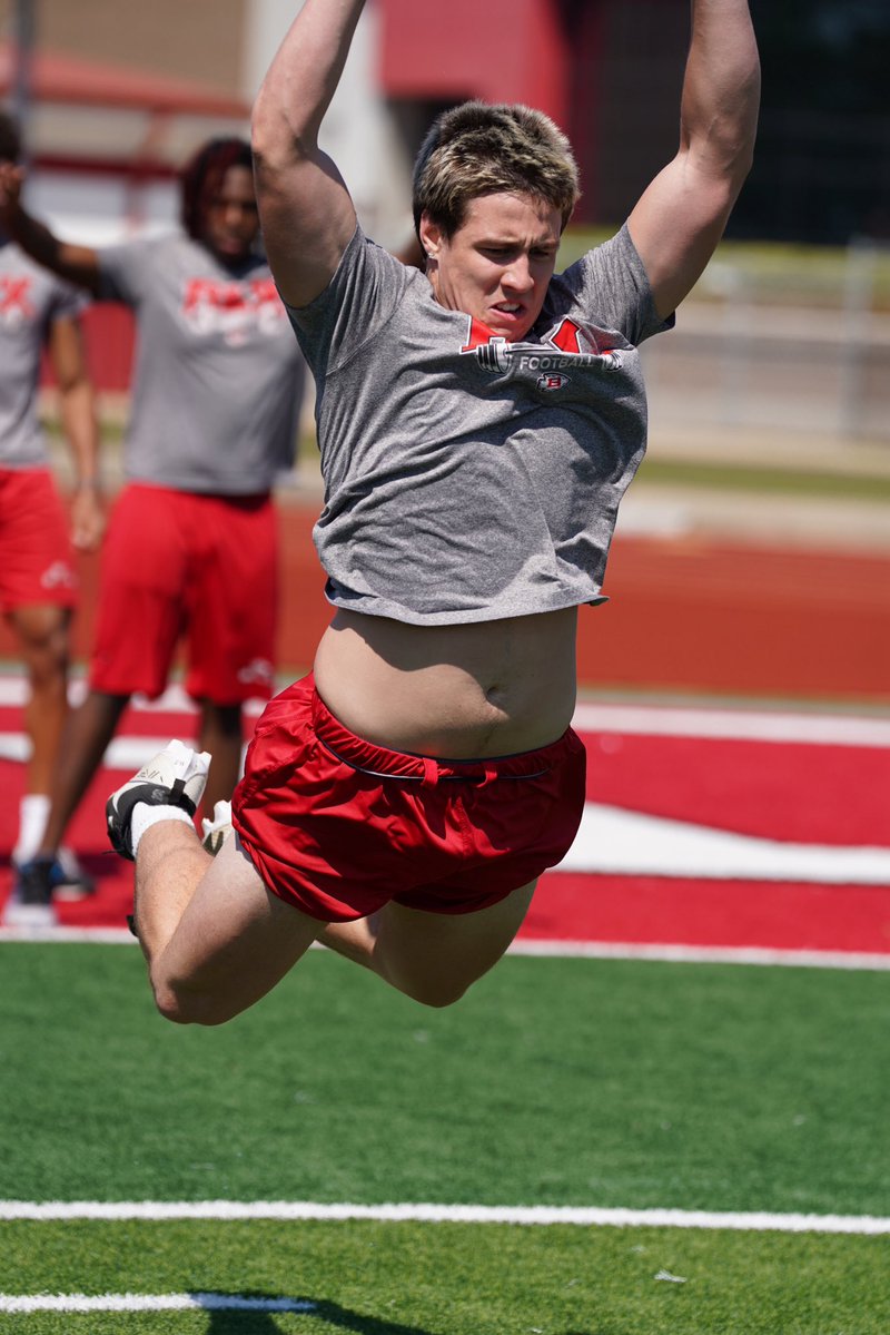 Biloxi High Football tweet media