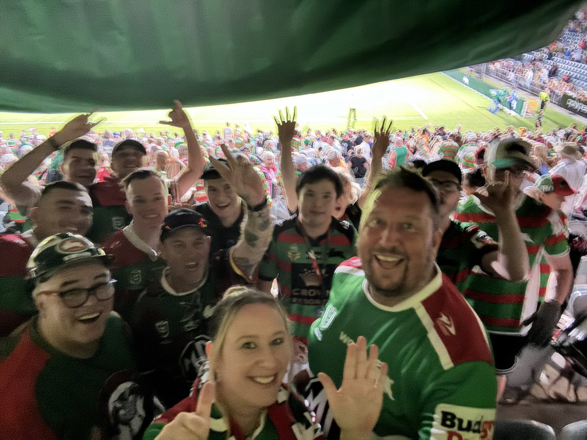 Josh Kemp tweet media