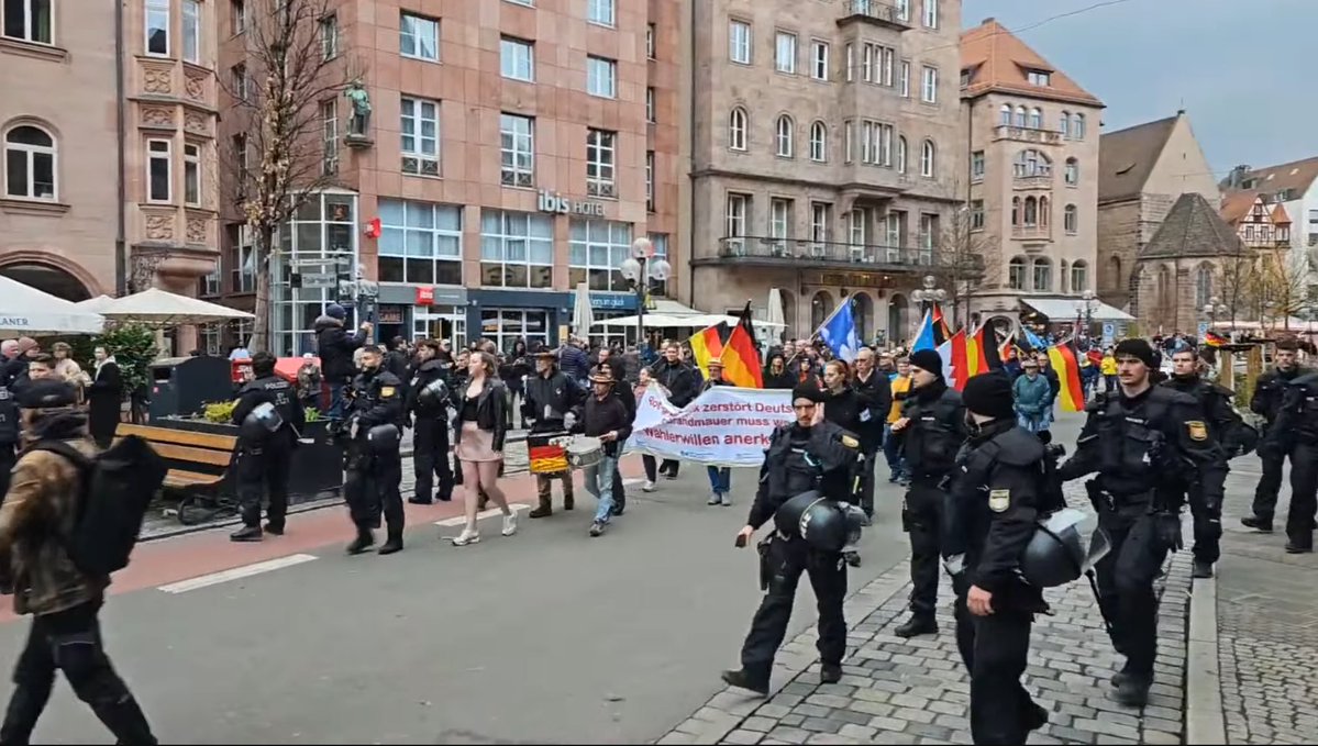 Meermensch 📯 tweet media