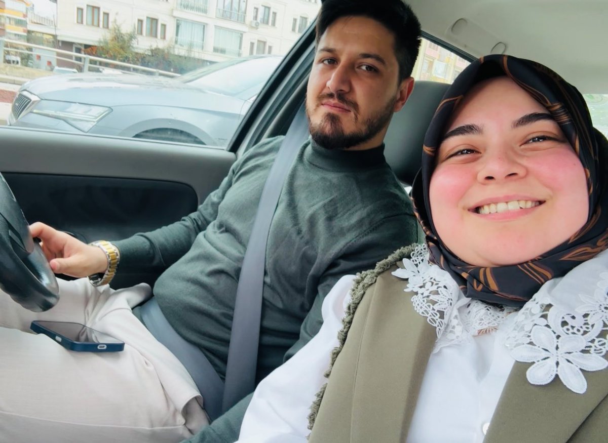 Adamı koluna takıp sülaleni gezme işi bugün sendeydi 🩷