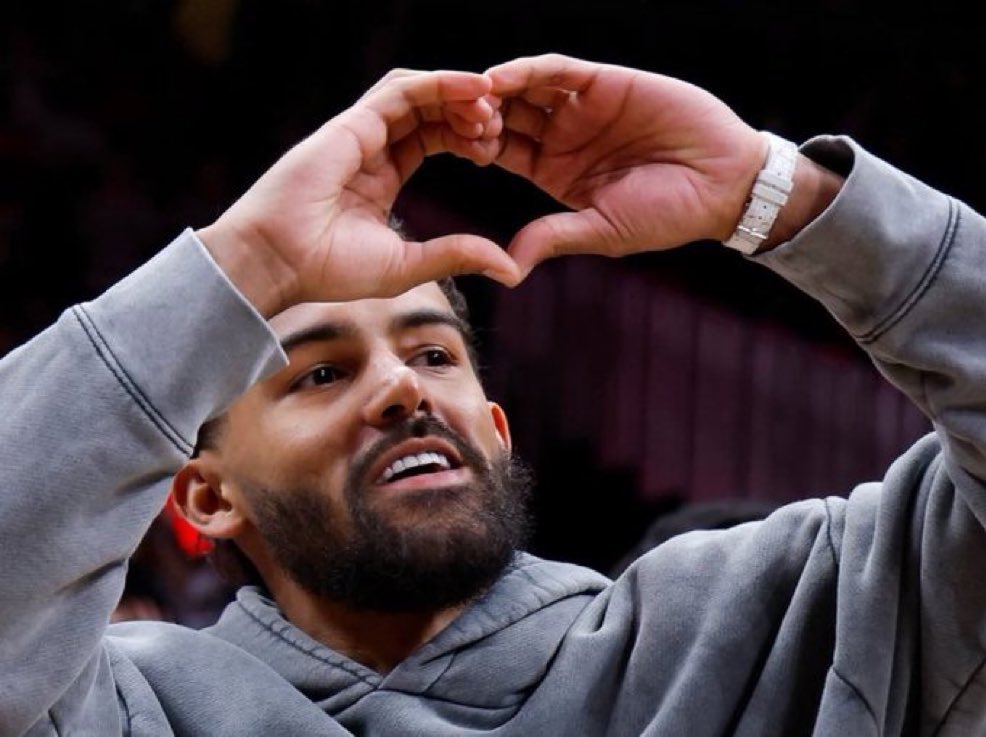 SleeperHoops tweet media