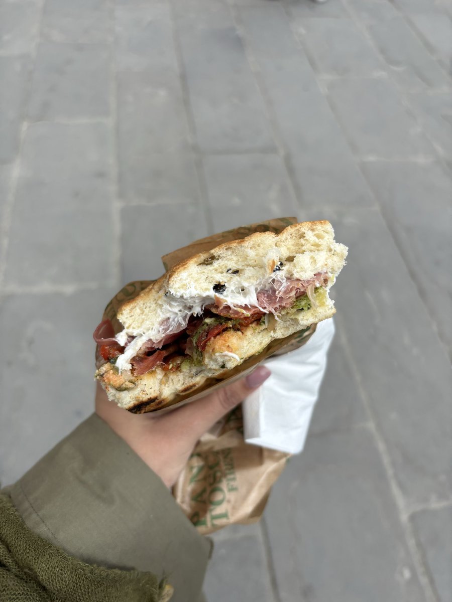 Gonzouz la zouz 🌞 tweet media