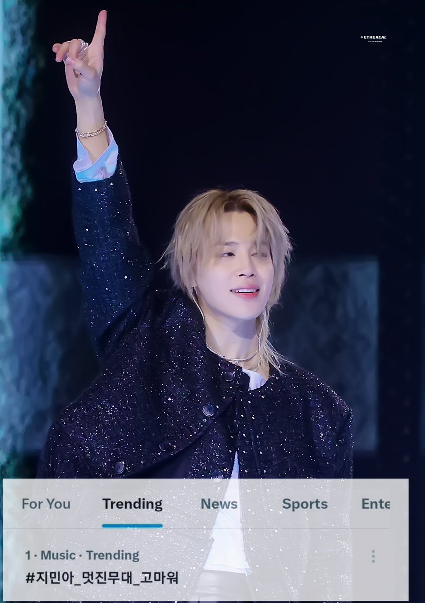 jiminhistory's tweet image. 📈 Jimin’s trending #1 South Korea and #1 USA on X / Twitter following BTS first ever Live Performance on Netflix. 

1️⃣ United States 🇺🇸 
#1. JIMINS 

1️⃣ South Korea 🇰🇷
#1. #지민아_멋진무대_고마워 

#BTSLiveOnNetflix #JIMIN #Arirang