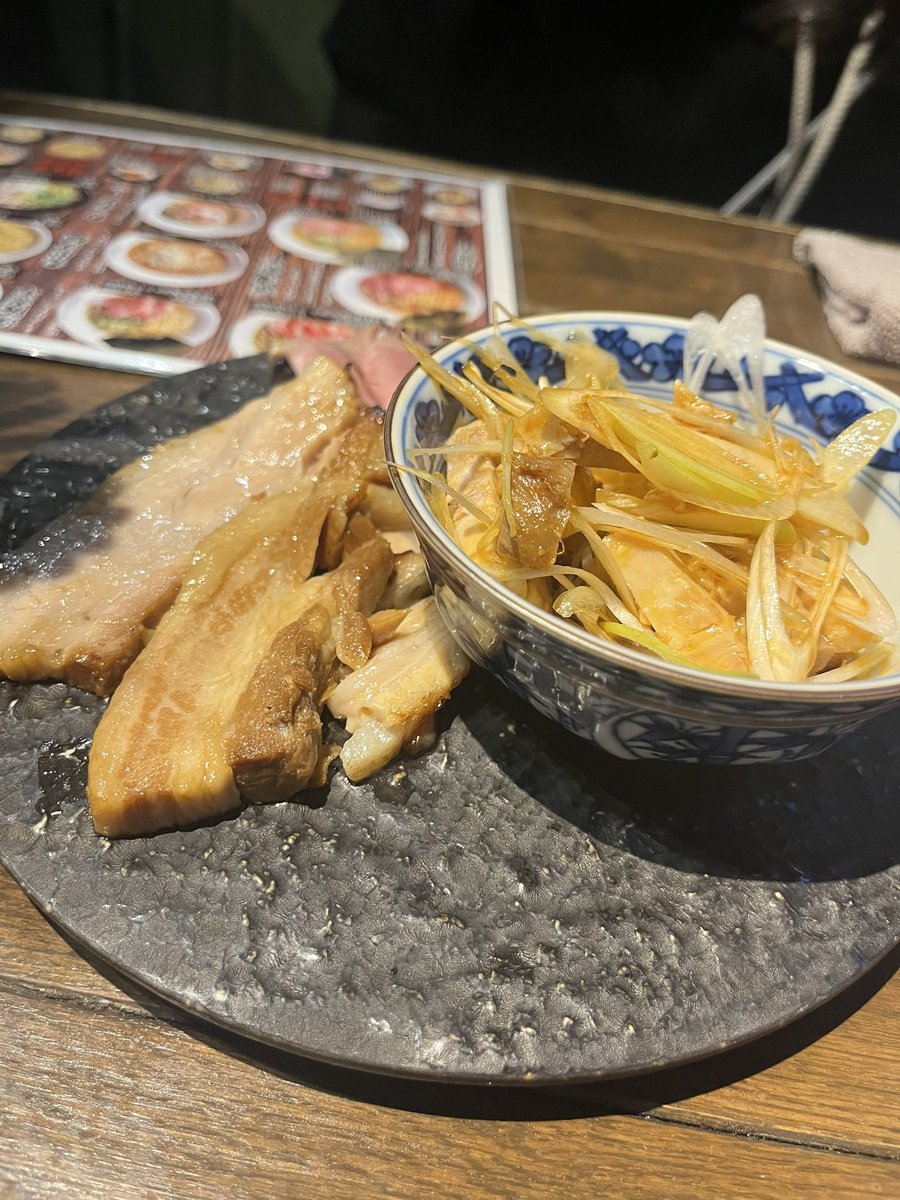 ましこ tweet media