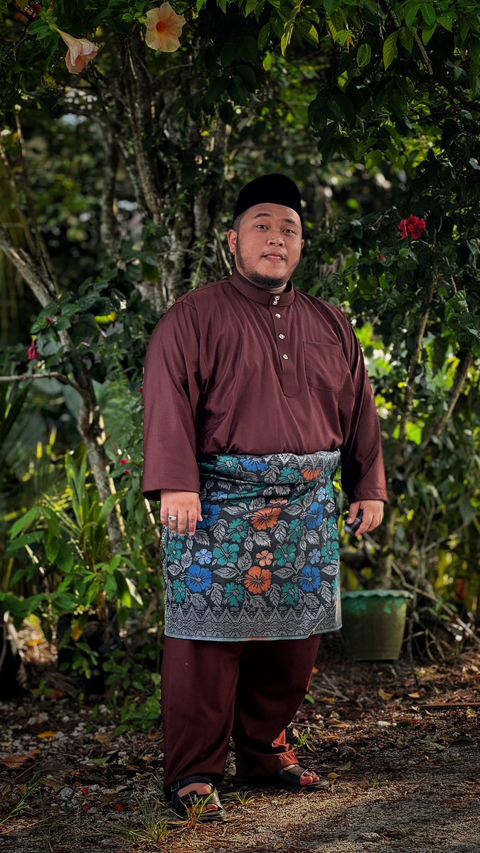 Rafi_Addin's tweet photo. Selamat Hari Raya, Maaf zahir dan batin https://t.co/12uwMMtUny