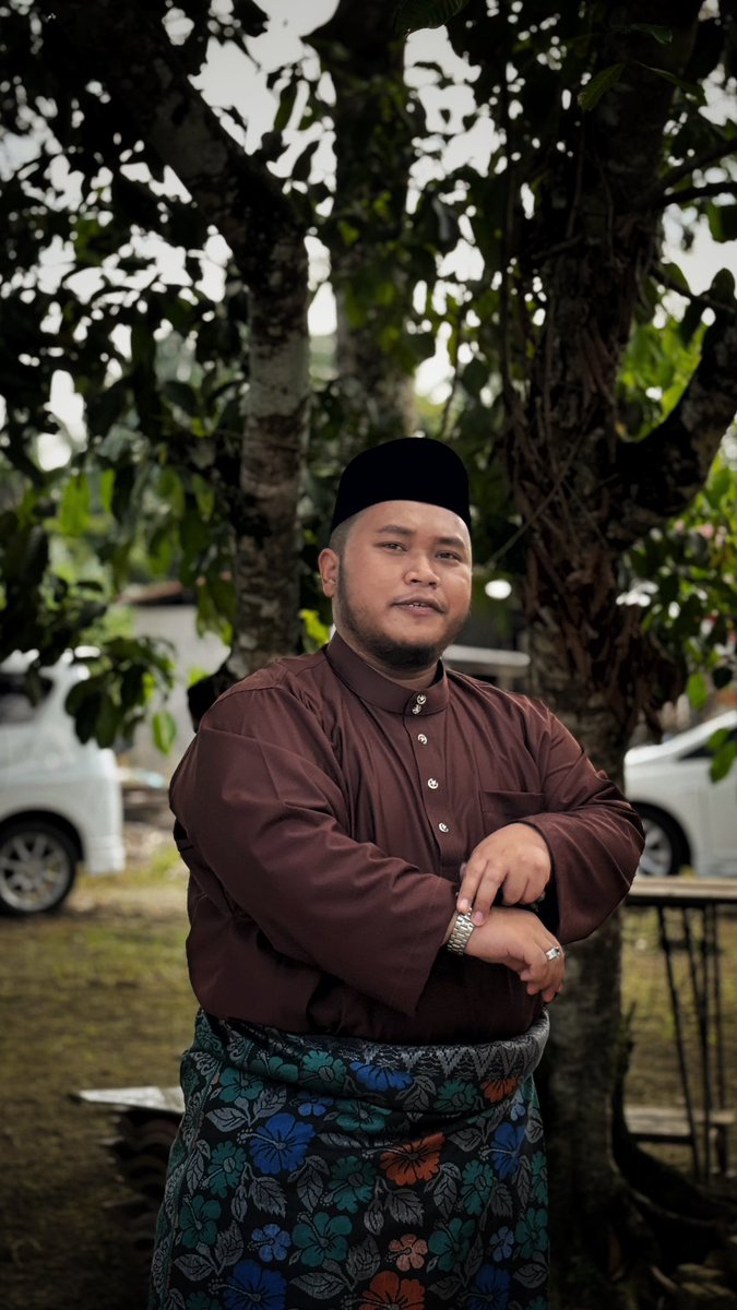 Rafi_Addin's tweet photo. Selamat Hari Raya, Maaf zahir dan batin https://t.co/12uwMMtUny