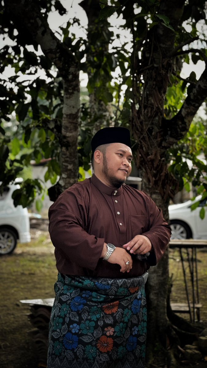Rafi_Addin's tweet photo. Selamat Hari Raya, Maaf zahir dan batin https://t.co/12uwMMtUny