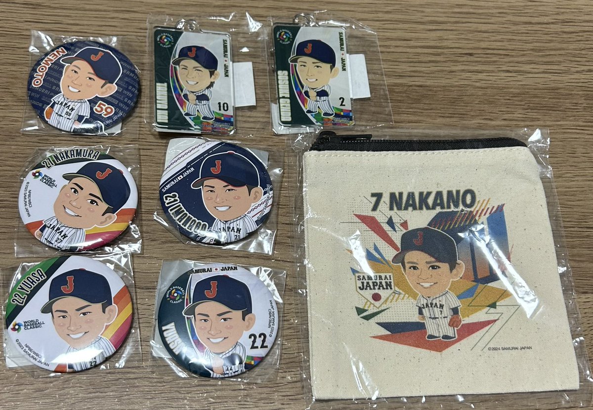 グッズ取引 tweet media