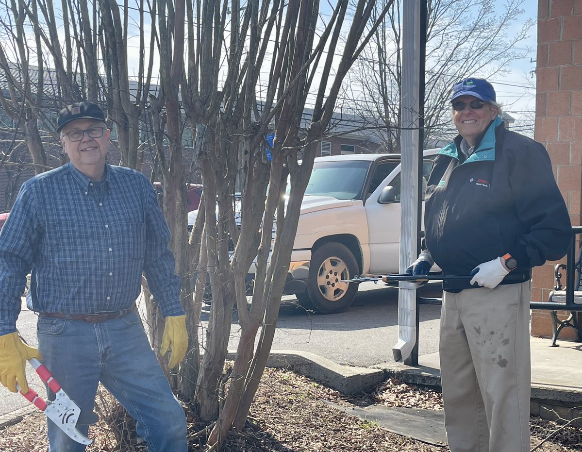 Rowan Helping Ministries tweet media