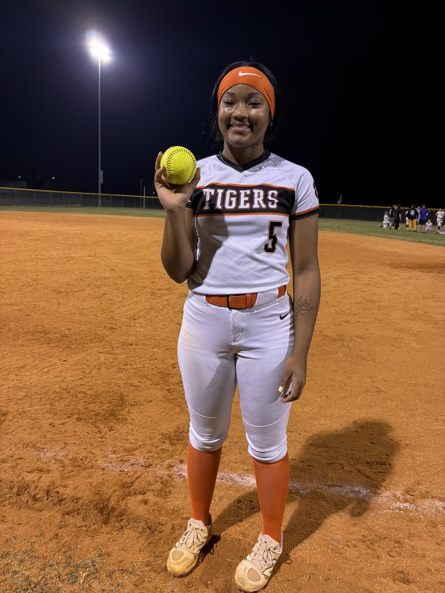 Jordynn Parnell RHP w/ Heart and Passion tweet media