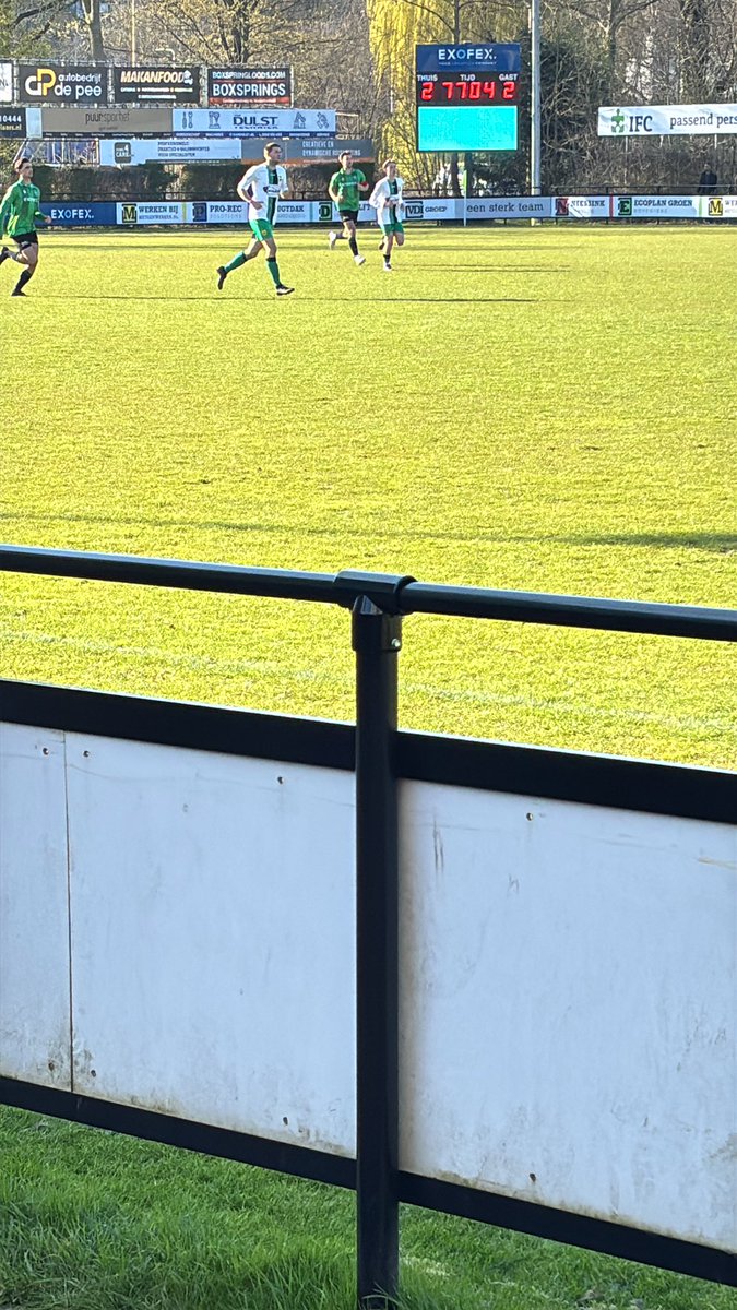 V.V. Capelle tweet media